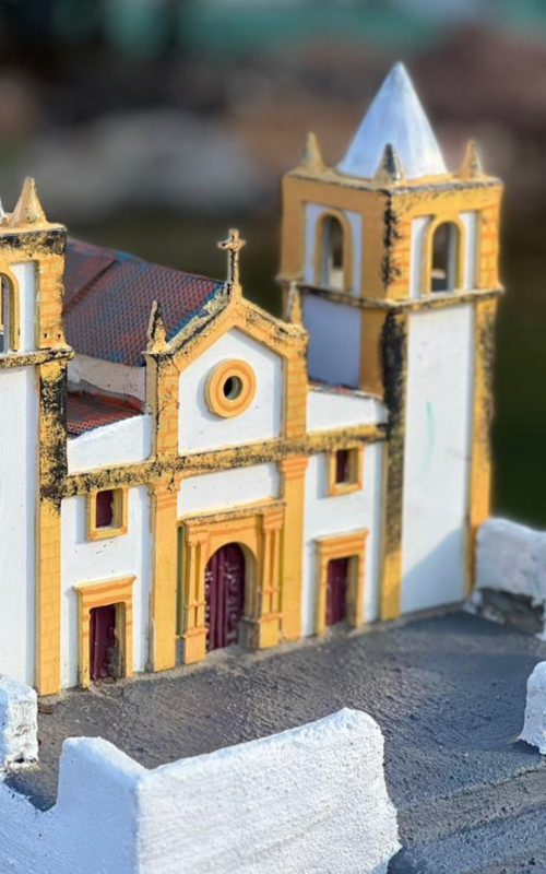 Réplica da Catedral de Olinda no Parque Espelho Brasil